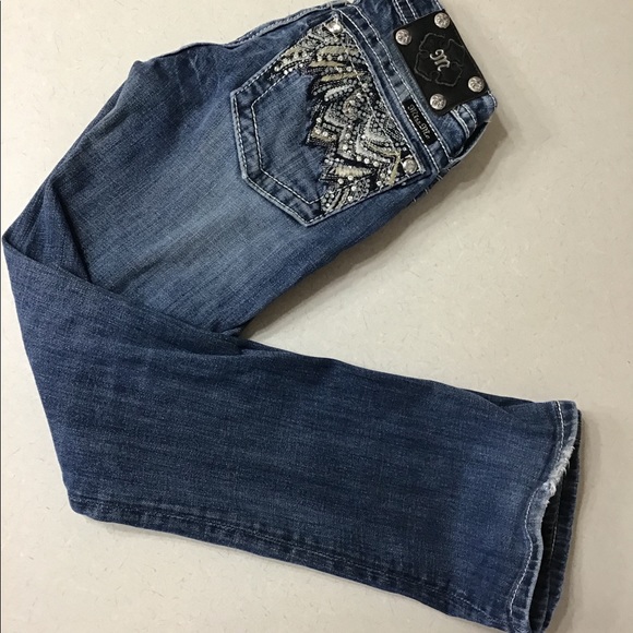 EUC Miss Me bootcut size 25 inseam 27 inches - Picture 2 of 6